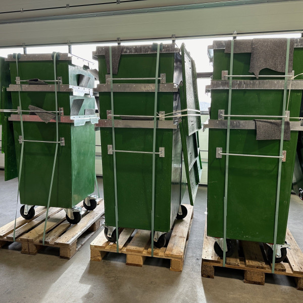 glasfiber skraldespande...